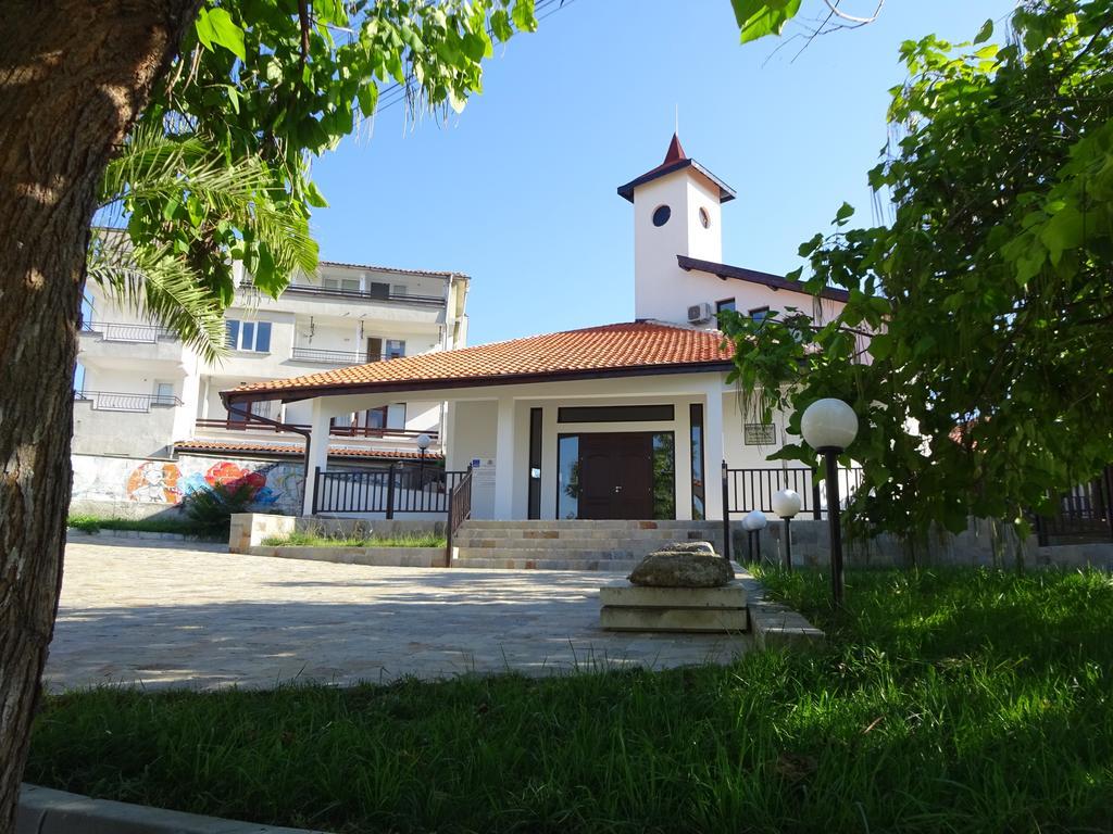 Hotel Hris Tschernomorez Exterior foto